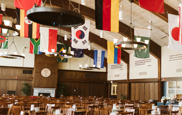 a photo inside Tupper Hall in the Lane Student Center, one of the dining options at Gordon College